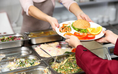 Que mange mon enfant à la cantine ?